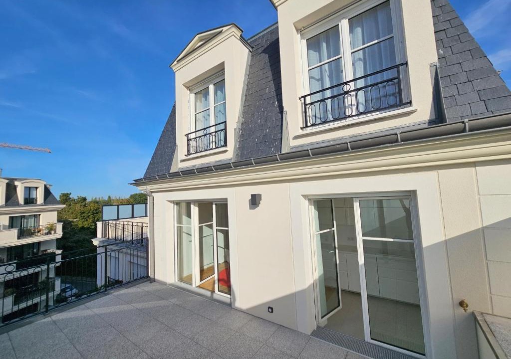 Clamart Apartment | The LUXURY in PARIS Terrace Apartment
