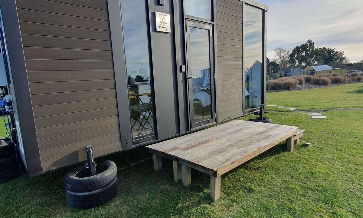 Waikuku Beach House | The Morning Meadow X by Tiny Away
