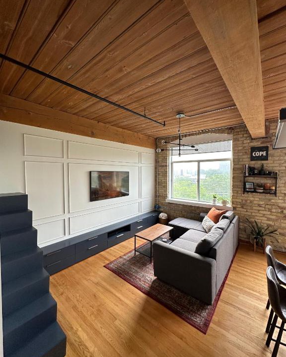 Parkdale Apartment | The Noble Loft