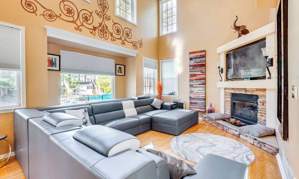 Jackson House | Theater & Game Room at Trenton Area Home
