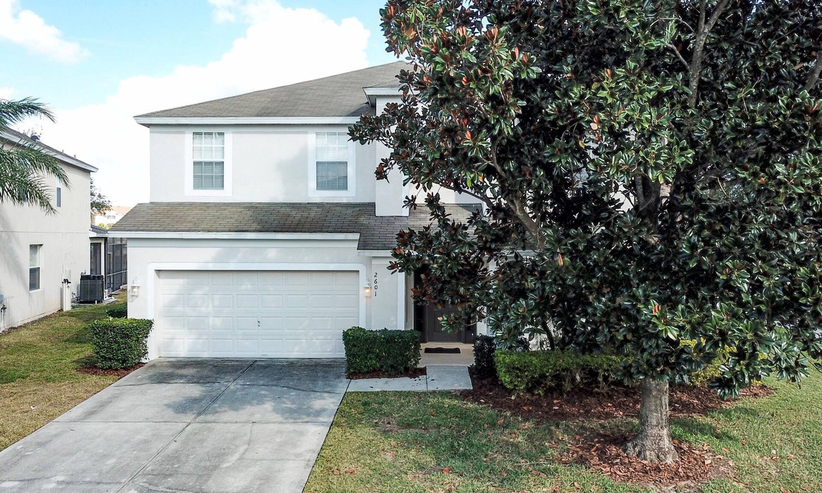 Windsor Hills House | This amazing 6 Bedroom property is a spacious home and newly furnished