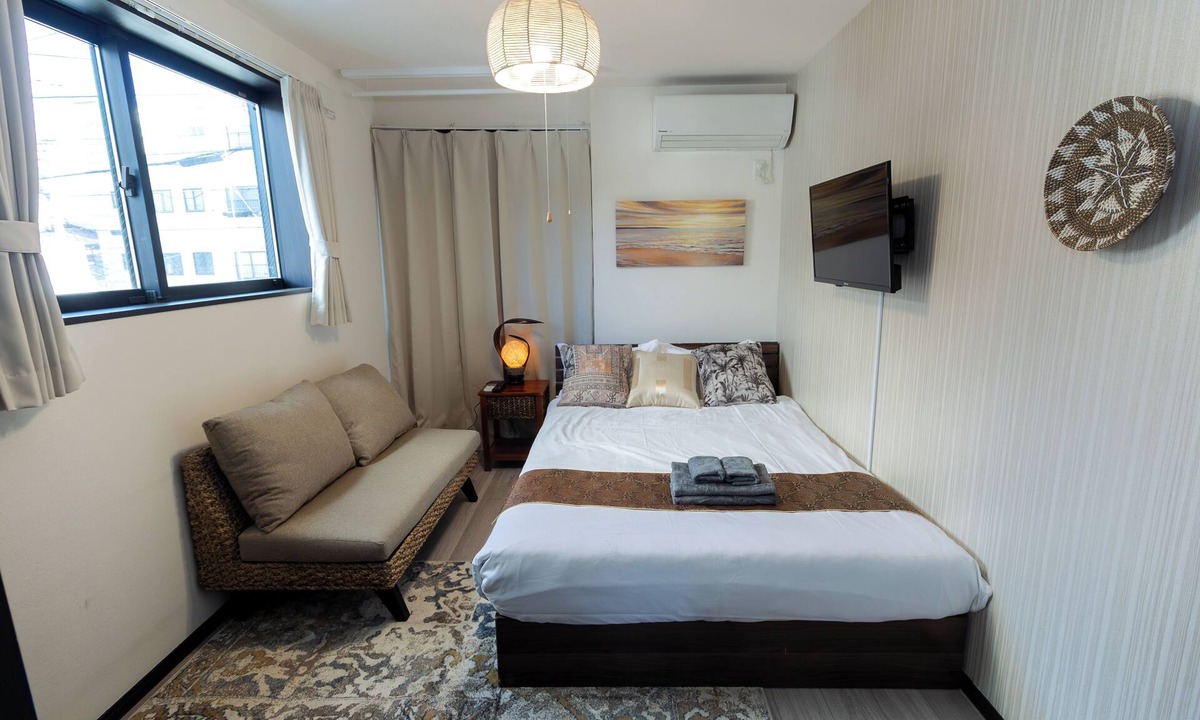 Sumida Apartment | Tokyo Skytree 202 Bali-style double room Bathtub separate bathroom