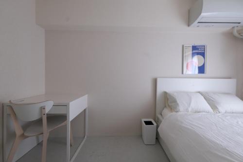 Kameari Apartment | Tokyo Urban Comfort Stay FMC Kameari - 5min to Station& 2min to Shopping mall