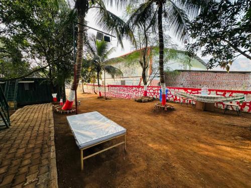 Amarnath House | TOMS' Cabin Farmhouse