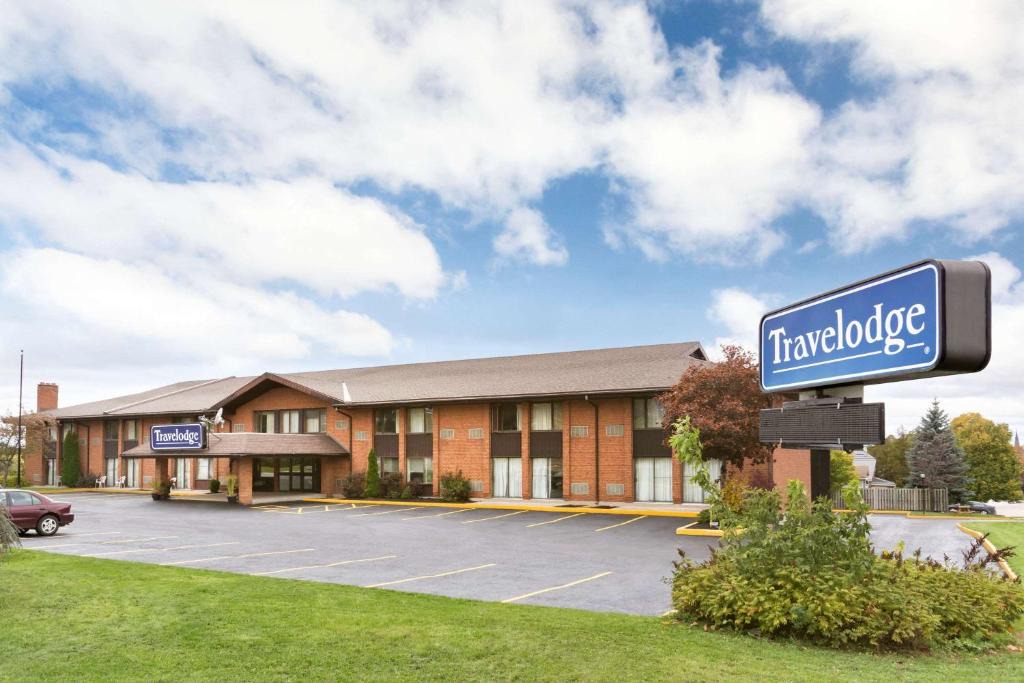 Owen Sound Hotel | Travelodge by Wyndham Owen Sound ON