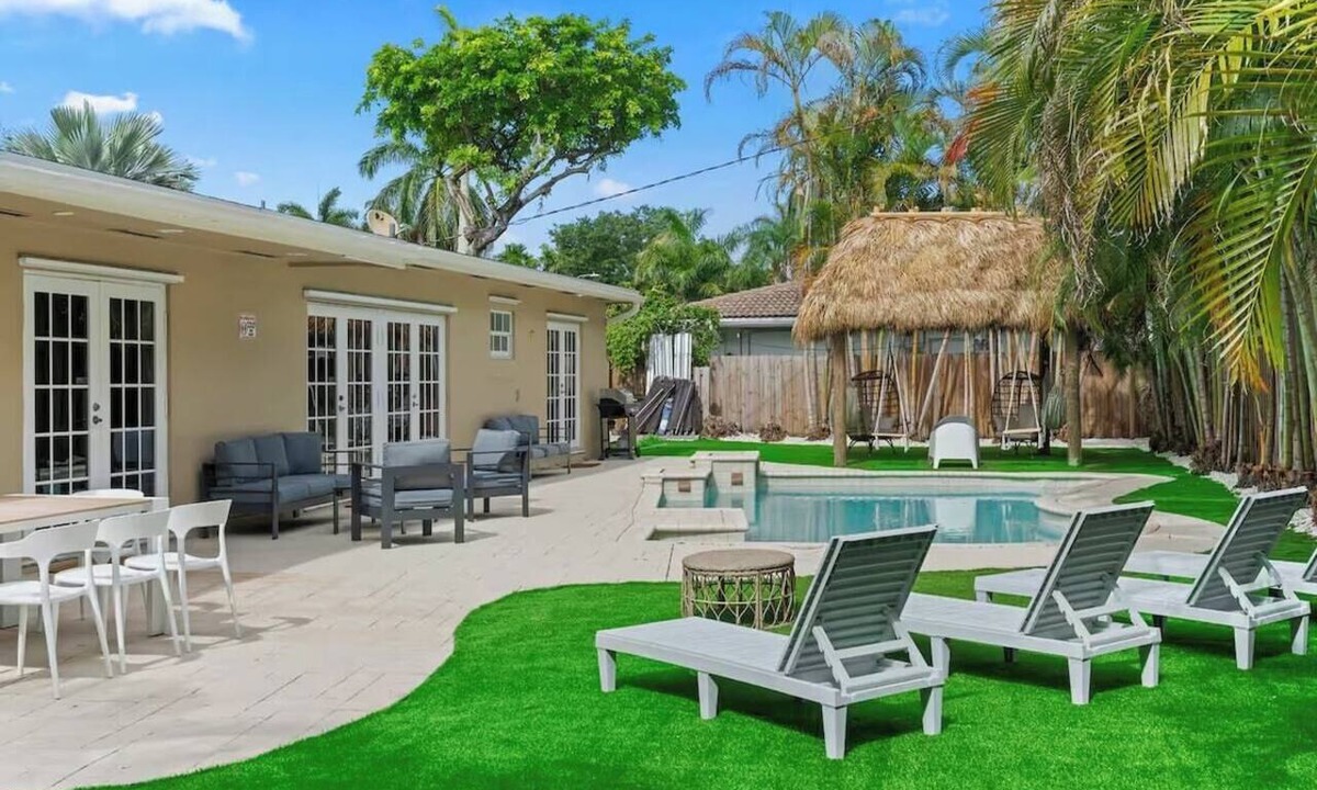 North Miami Beach House | Tropical hideaway | private pool | tiki | beach