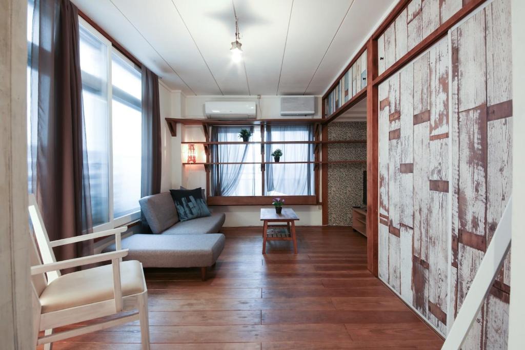 Honmachi Apartment | Unique & Cozy Flat by Station 5 min to Shinjuku!