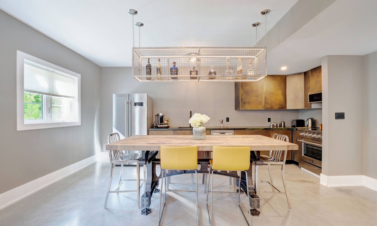 Aurora Apartment | Unique Industrial designer studio