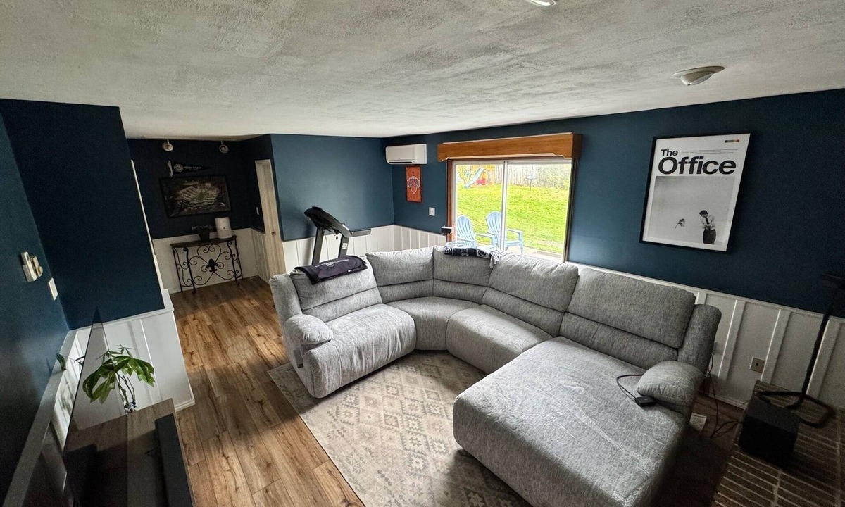 Park Forest Village House | Updated 3BR home in great State College neighborhood