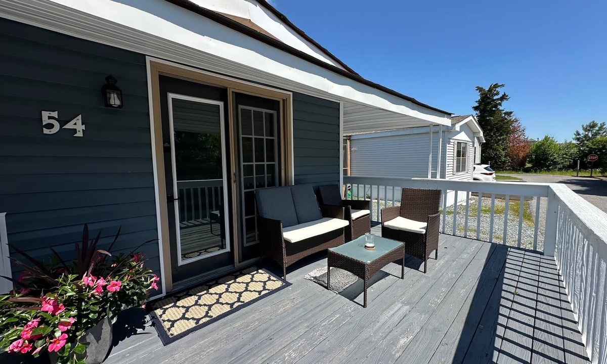 West Ocean City House | Updated and Comfortable Trailer in West OC!