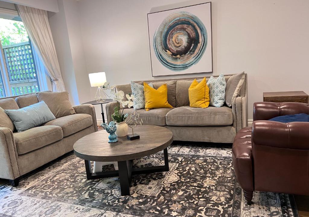 Lawrence Park South House | Urban Oasis - Midtown/free parking