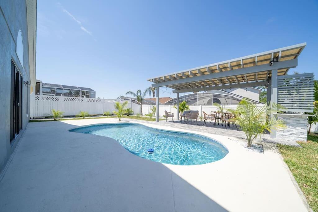 Lindfields House | Vacation oasis in Kissimmee near to Disney