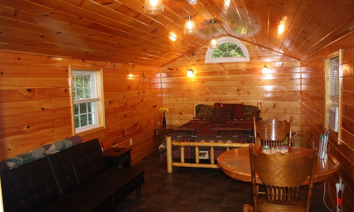 Town of Milo Cabin | Vacation Rental Cabin, Keuka Lake Outlet-Trail, Wine Trail. Brand New in 2016