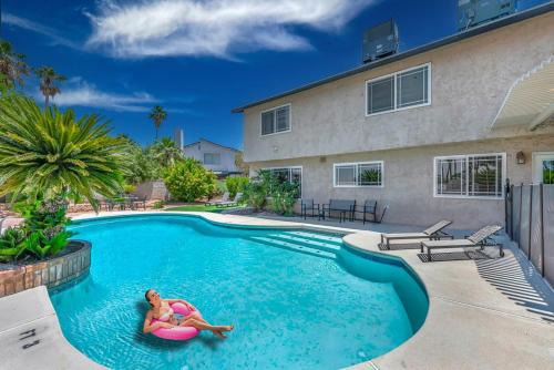 Green Valley North House | VegasVibes Pool Games Good Times