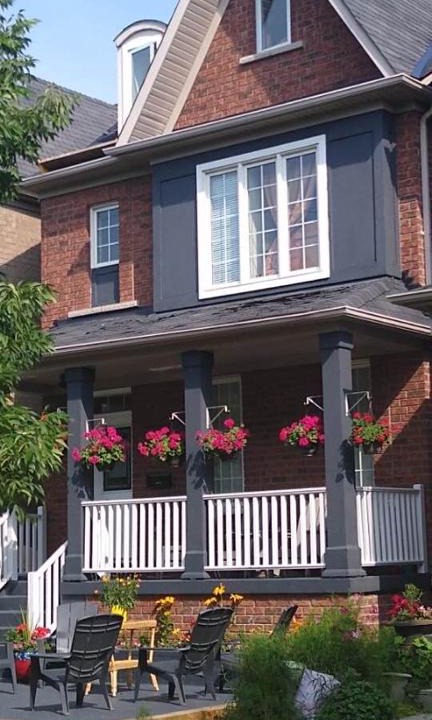 Village at York University House | Village at York U