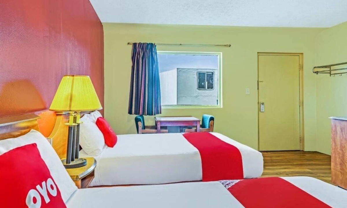 North Lima Hotel | Visit Historic Trails and Enjoy Parking and Pet-Friendly Stay