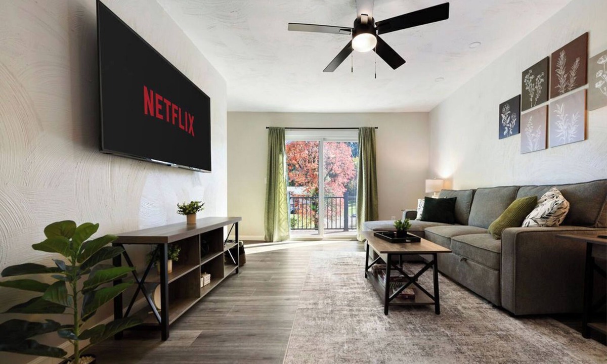 Tarrs Apartment | Walk to BTV Winery | Near Corporate Offices