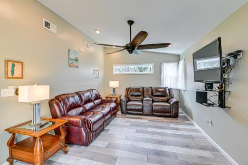 Town of Richmond House | Walk to Lake: Honeoye Cottage Near Bristol Mtn!
