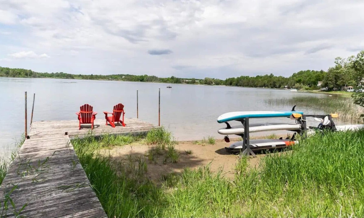 Grey Highlands House | Waterfront Cottage - Lower Unit - 2 Bedroom - Private Beach