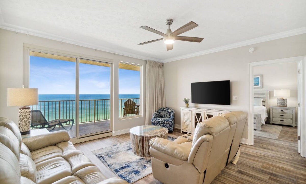 Lower Grand Lagoon Condo | Waterfront retreat w/pool & free daily attractions