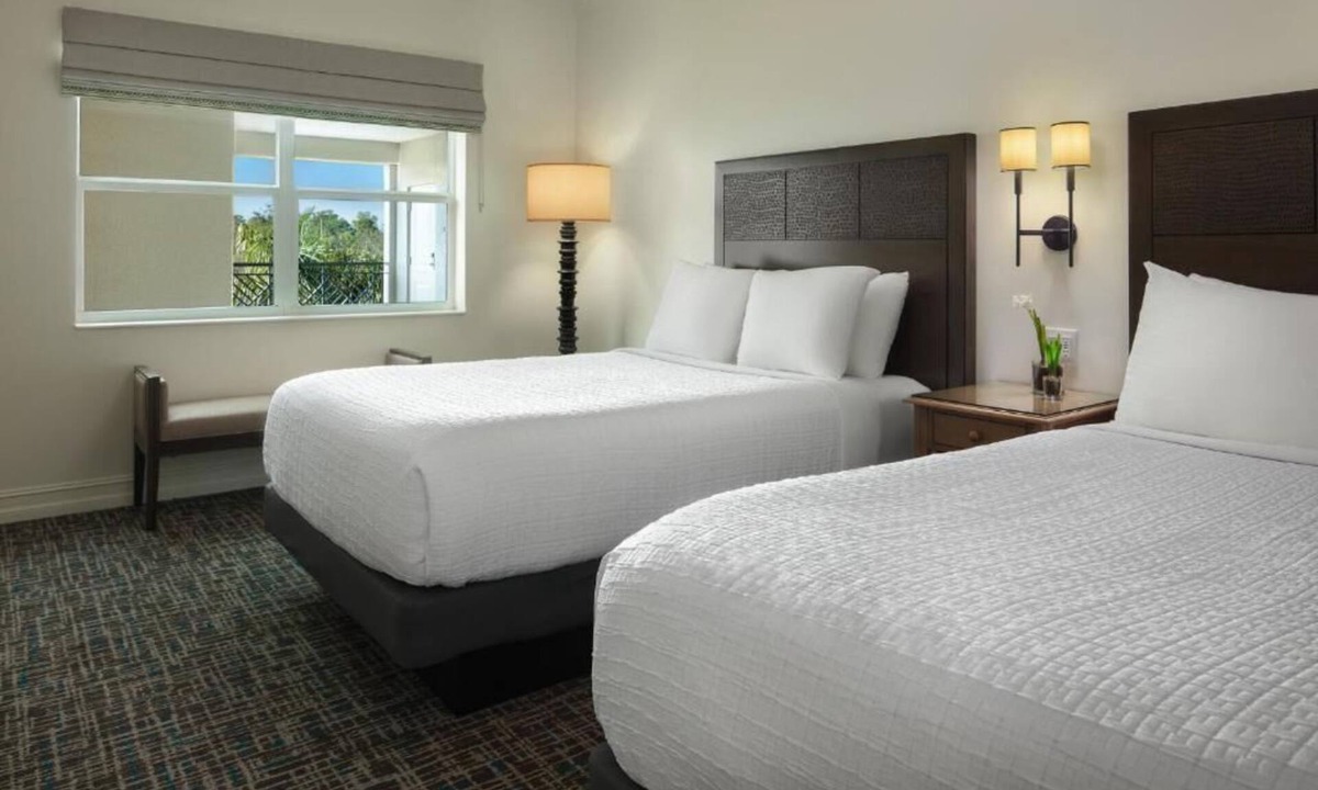 Estero Resort | Welcome to the Best Resort in Southwest Florida!