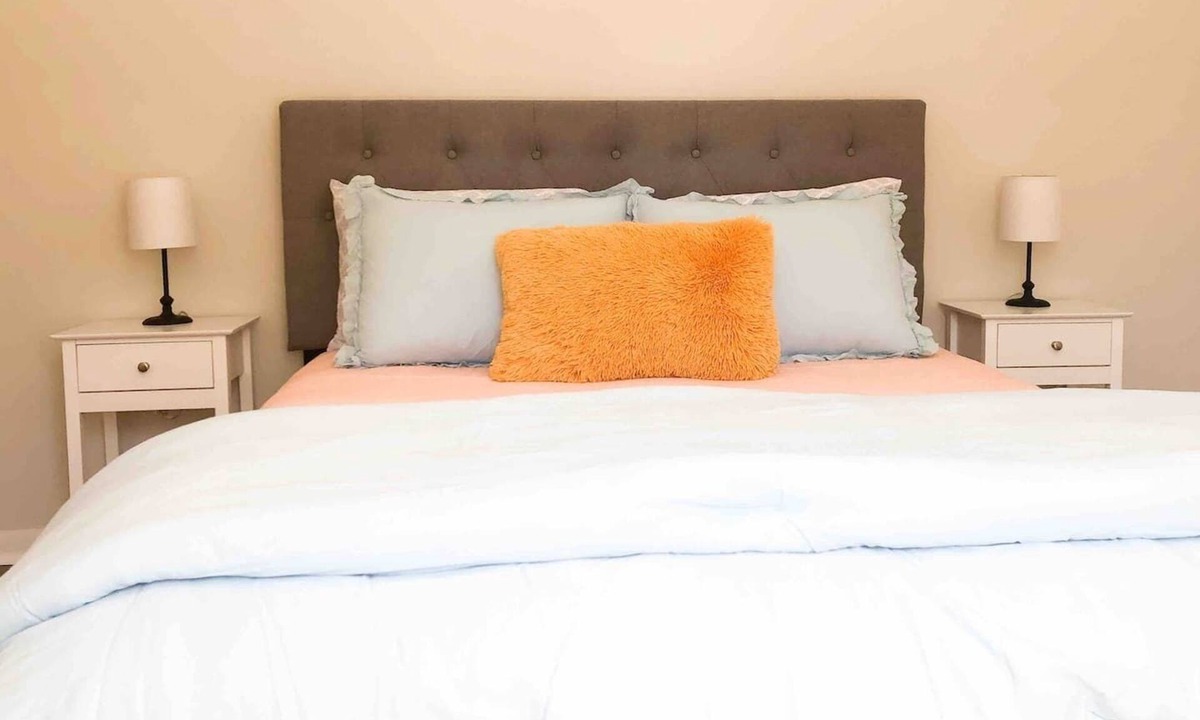 Dixieland Apartment | What you need in Lakeland!