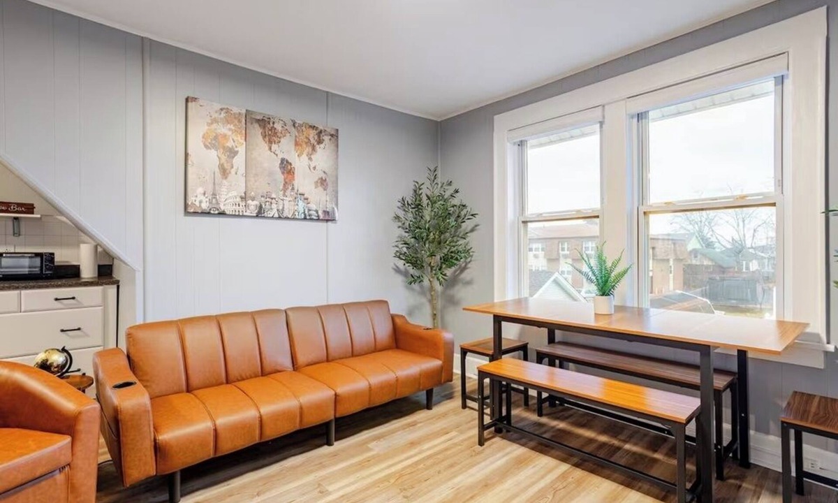 Linden Apartment | Wonderful 3-bedroom apartment with AC in charming Linden