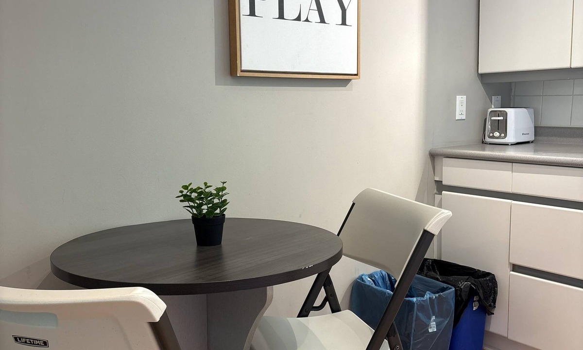 Willowdale Villa | Yonge 5B2B 5mins to North York Central Station W Parking