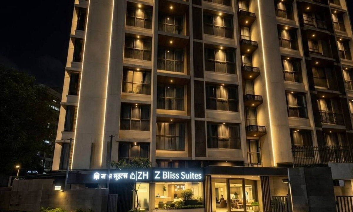 Kurla West Hotel | Z Bliss Suites