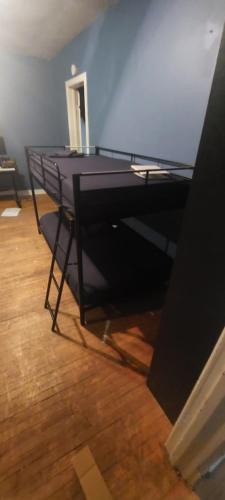 Riverdale House | Zen Hostel