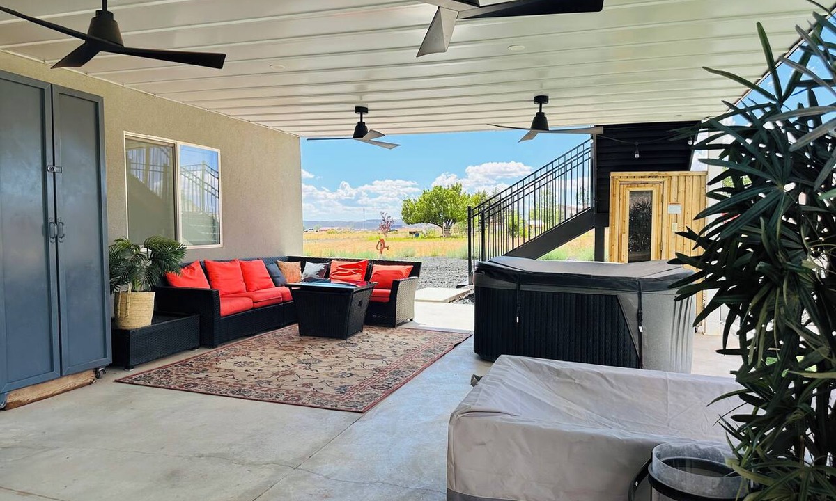 Colorado City House | Zion Luxury Retreat: Sauna, Hot tub, and Views