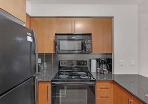 1 Bedroom/1 Bathroom Suite