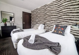 125 m² Hotel ∙ 4 bedrooms ∙ 8 guests