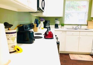 15 min to Disney/Lakeview Home with Private Pool.