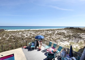 1st Floor Exquisite Gulf-Front Condo In Navarre Beach W/Shared Pool