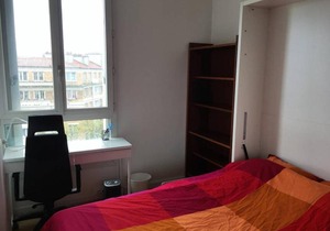 2 Bedroom Flat Near Père Lachaise