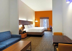 2-Star Hotel ∙ Holiday Inn Express Lake Wales North-Winter Haven, an IHG Hotel