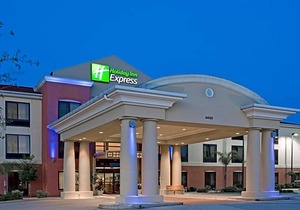 2-Star Hotel ∙ Holiday Inn Express Sebring, an IHG Hotel