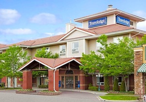 2-Star Hotel ∙ Travelodge Hotel by Wyndham Sudbury