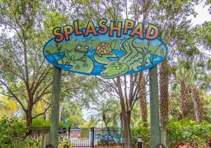 ✨ 20 MINUTES TO DISNEY! An Oasis Island Vibe 3BR/2BA - Bayside Disney ✨