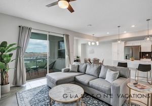 2BD/2BA condo close to Disney at Storey Lake #96