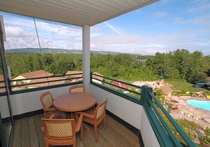 3-Star Hotel ∙ Georgian Bay Hotel Trademark Collection by Wyndham