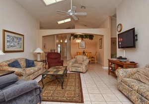 5 Bedroom Pool Home in Indian Creek 2303IC