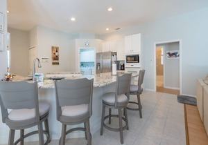 5 Star 4 Bedroom Pool/Spa -Gated - On Golf Course Near Disney - Free Pool Heat