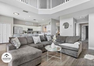 6 Bedrooms 45 Bathrooms Seasons 1270 Sb