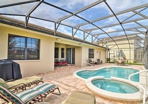 6 Mi to Disney Gem with Pool and Spa in Kissimmee