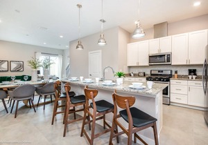 7572 Sunny Dreams Lane