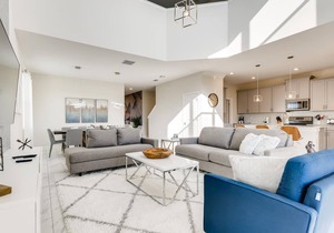 871 DS - Exquisite 5BR Retreat with Pool