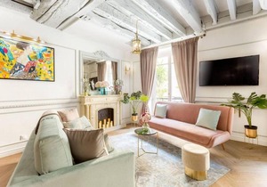 98 Rue de Richelieu Spacious Apartment