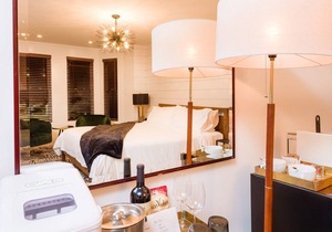 American Beech in Greenport - Deluxe King Suite 11